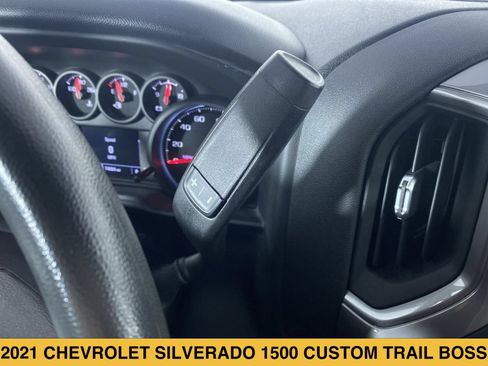 Certified 2021 Chevrolet Silverado 1500 Custom Trail Boss w/ LPO, Dark Essentials Package AWD/4WD image 7