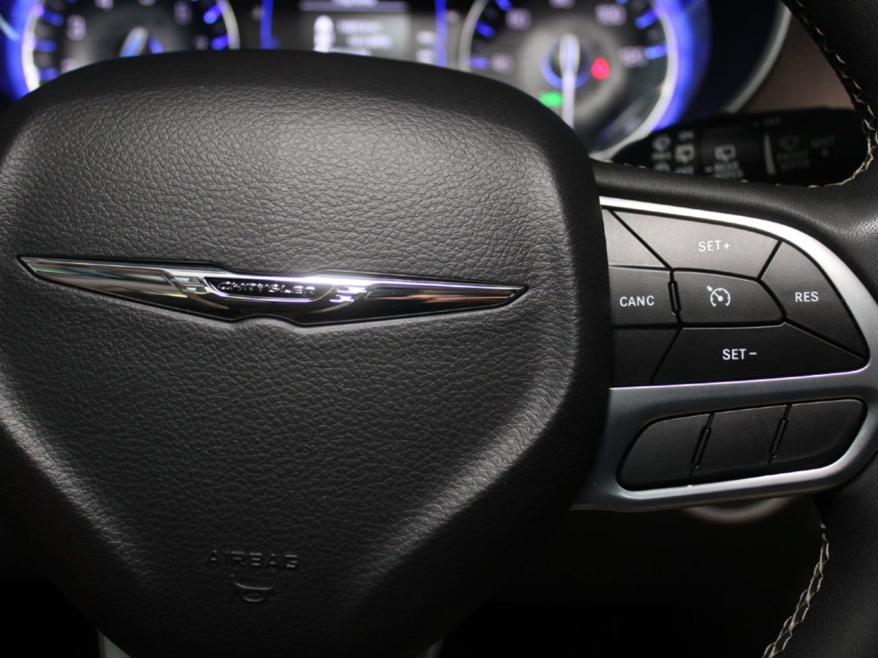 Used 2024 Chrysler Voyager LX FWD image 36