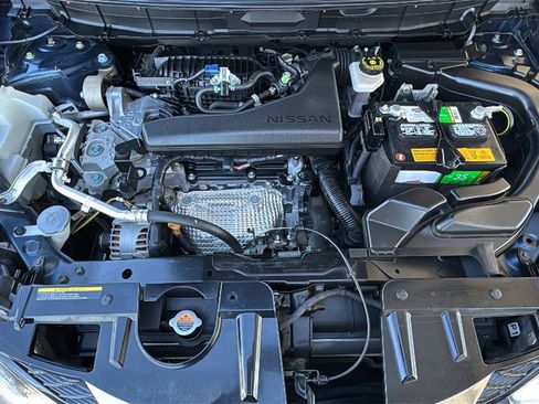 Used 2016 Nissan Rogue SL image 25