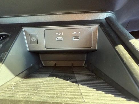 New 2026 Nissan Kicks SR w/ Cold Weather Package image 30