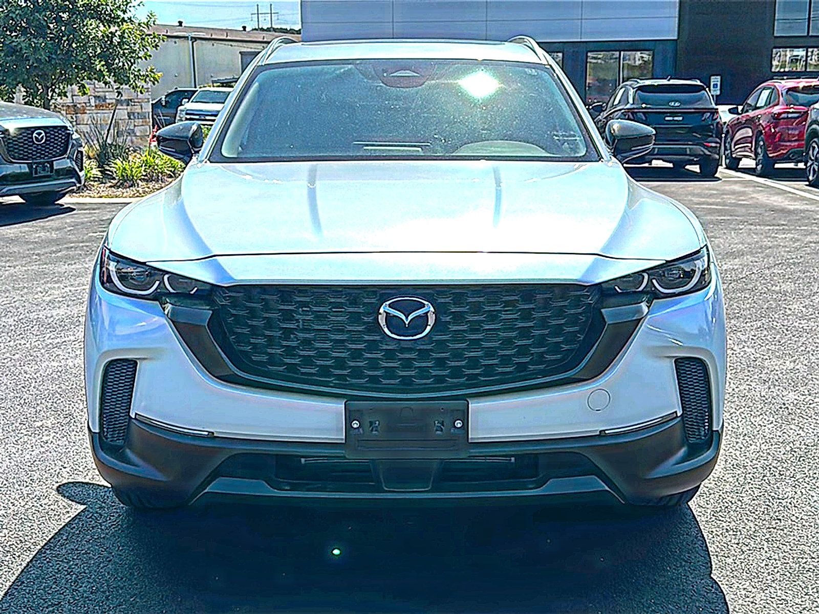 Used 2025 MAZDA CX-50 AWD 2.5 S w/ Premium Package image 11