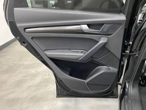 Used 2019 Audi SQ5 Premium Plus image 46