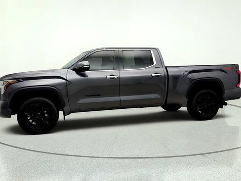 Used 2022 Toyota Tundra Limited w/ TRD Off-Road Package AWD/4WD image 8
