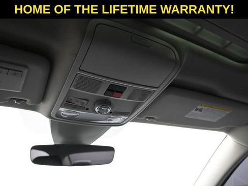 Used 2017 Volkswagen Passat 1.8T SEL Premium image 20