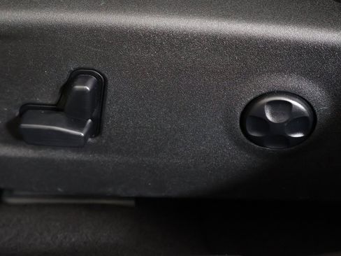 Used 2020 Dodge Charger SXT w/ Cold Weather Package image 30