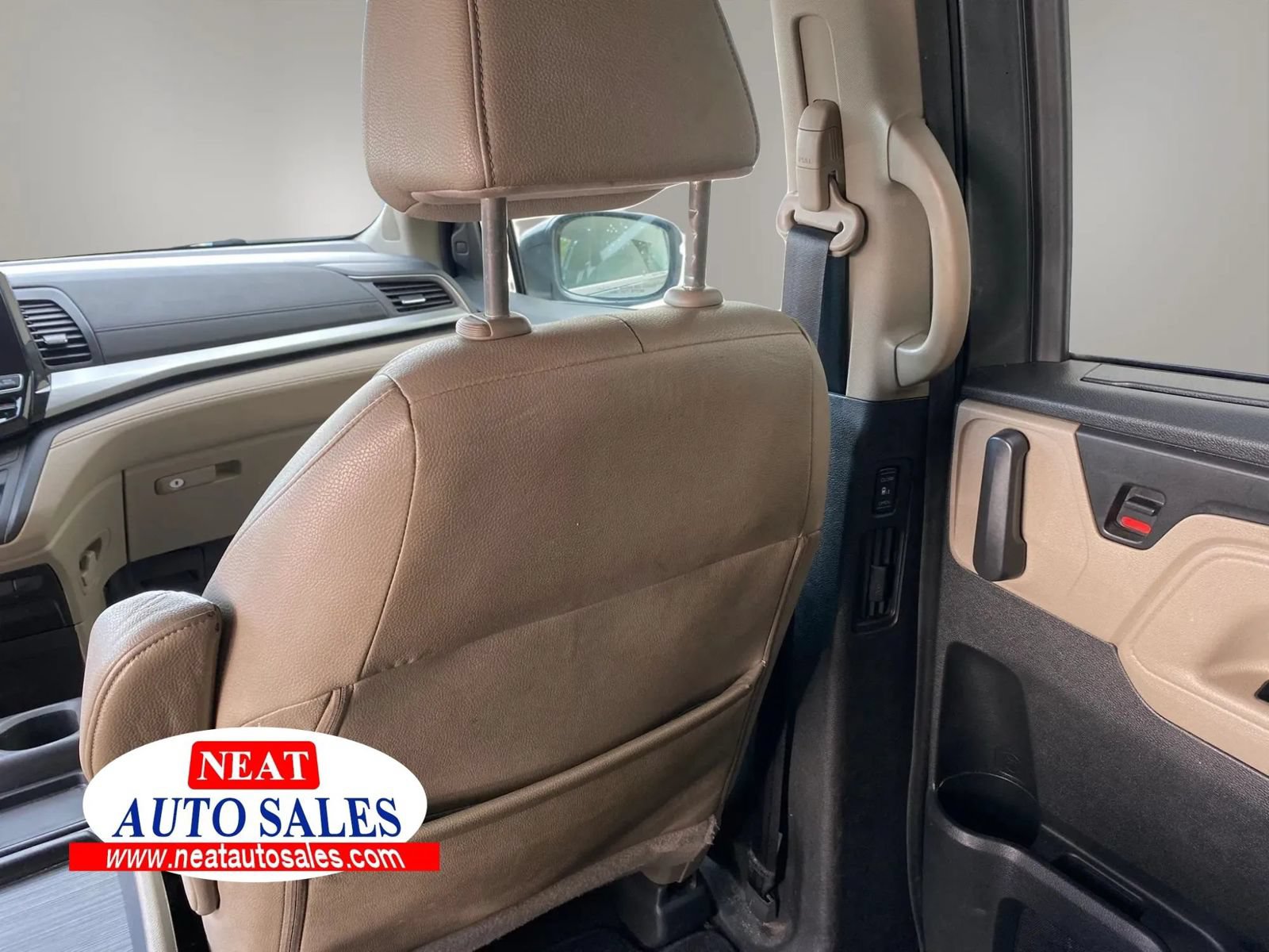Used 2018 Honda Odyssey EX-L image 24