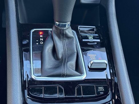 New 2026 Jeep Compass Limited image 15