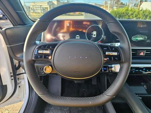 New 2025 Hyundai Ioniq 6 SEL AWD/4WD image 18