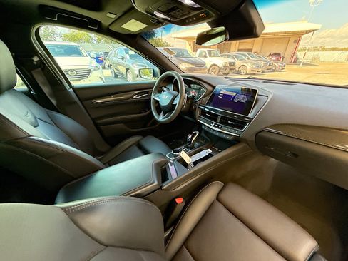 Used 2023 Cadillac CT5 Sport w/ Climate Package image 32