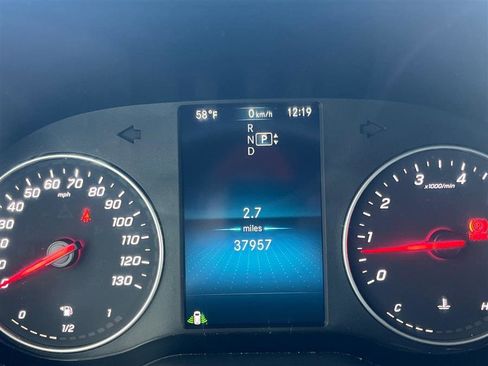 Used 2023 Mercedes-Benz Sprinter 2500 image 21