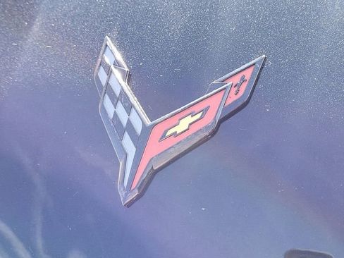 Used 2022 Chevrolet Corvette Stingray w/ Z51 Performance Package image 13