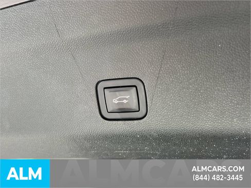 Used 2022 Cadillac Escalade ESV Sport AWD/4WD image 26