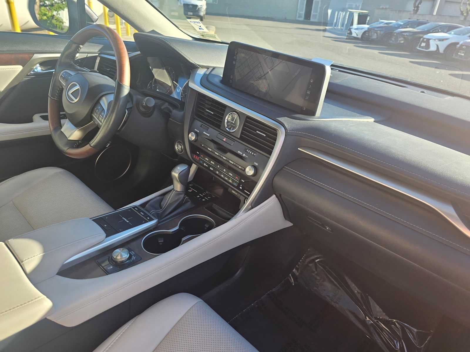 Used 2022 Lexus RX 350 FWD w/ Premium Package image 11