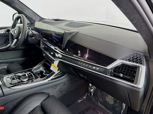 New 2026 BMW X7 xDrive40i w/ M Sport Package image 31