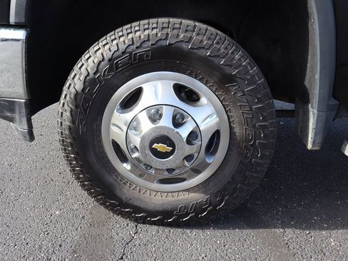 Used 2022 Chevrolet Silverado 3500 LT w/ Convenience Package image 25