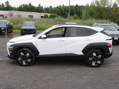 Used 2024 Hyundai Kona SEL AWD/4WD image 5