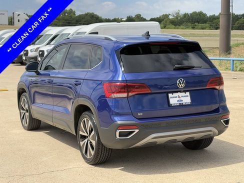 Used 2023 Volkswagen Taos SE FWD image 6