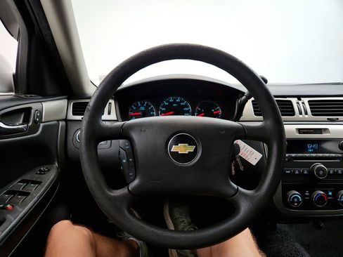Used 2016 Chevrolet Impala Police FWD image 15