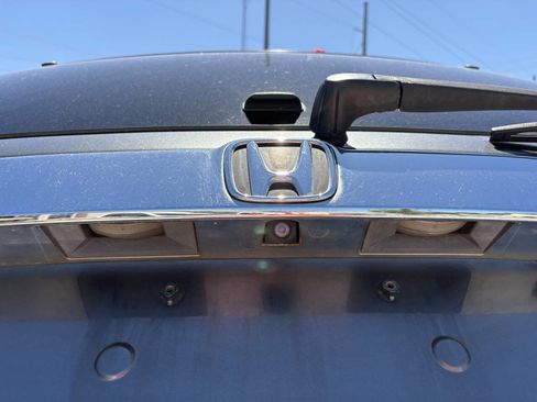 Used 2011 Honda Pilot Touring image 14