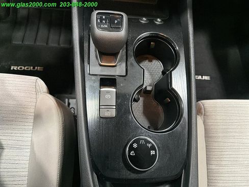 Used 2023 Nissan Rogue SV AWD/4WD image 30