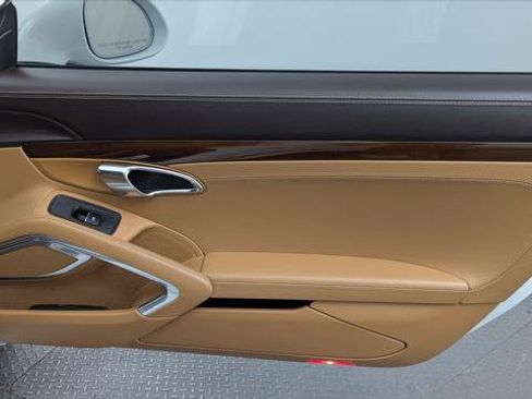 Used 2015 Porsche 911 Turbo S AWD/4WD image 19