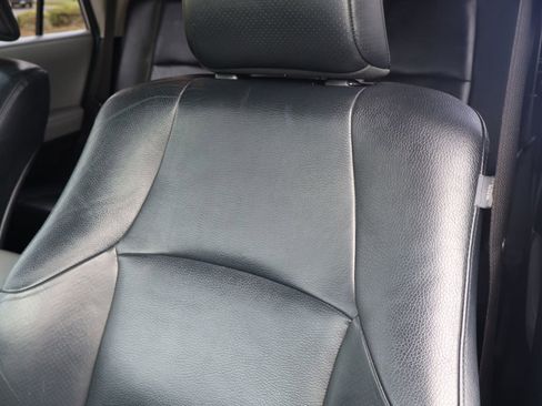 Used 2011 Toyota 4Runner SR5 w/ Convenience Pkg image 22