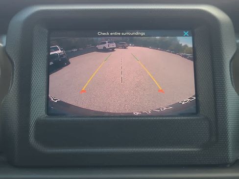 Used 2023 Jeep Wrangler Unlimited w/ Cold Weather Group AWD/4WD image 22