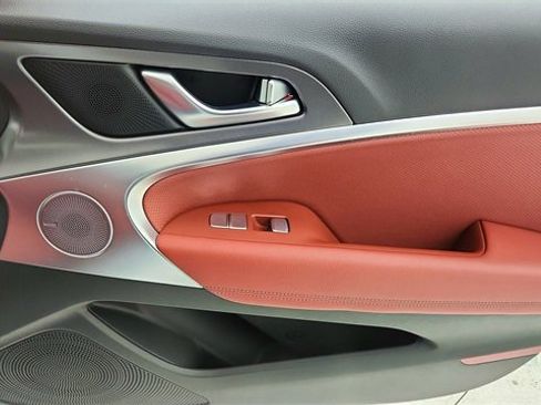 Used 2025 Genesis G70 2.5T w/ Sport Prestige Package image 24