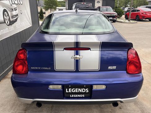 Used 2007 Chevrolet Monte Carlo SS w/ Silver Rally Stripe Package FWD image 7