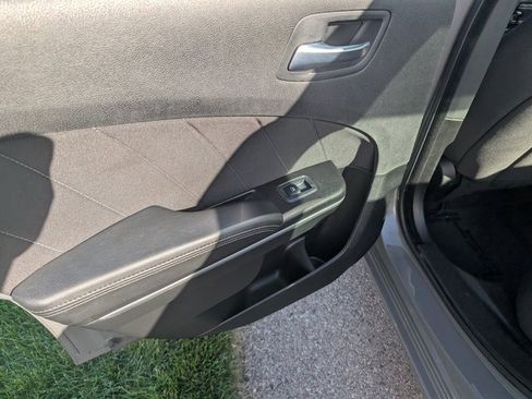 Used 2023 Dodge Charger SXT image 12