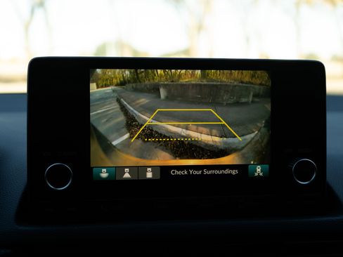 Certified 2025 Honda Civic Sport image 31