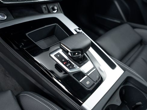 Certified 2024 Audi Q5 2.0T Premium Plus AWD/4WD image 12