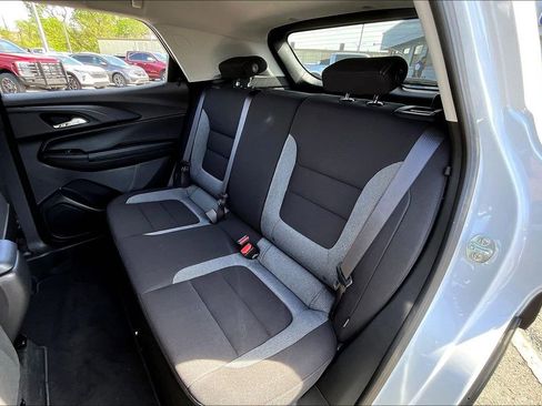 New 2026 Chevrolet TrailBlazer LT w/ LT Cold Weather Package FWD image 10