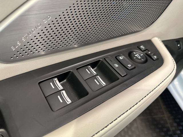 Certified 2026 Acura RDX w/ Advance Package AWD/4WD image 13