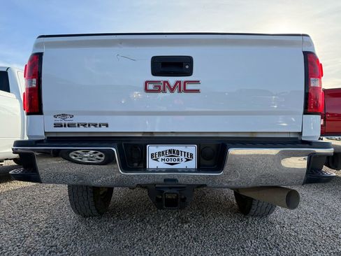 Used 2018 GMC Sierra 2500 4x4 Crew Cab image 9