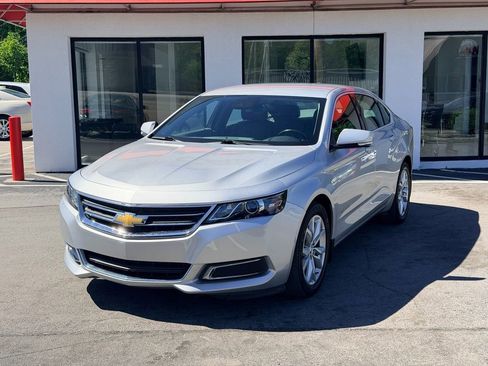 Used 2017 Chevrolet Impala LT w/ Leather Package FWD image 10
