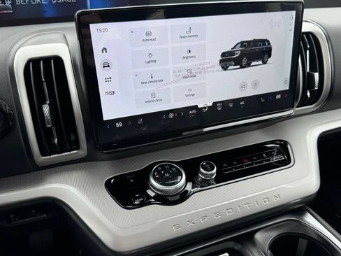 New 2026 Ford Expedition Active AWD/4WD image 44
