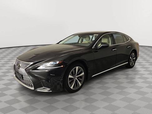 Used 2020 Lexus LS 500 AWD w/ Accessory Package (Z2) image 4