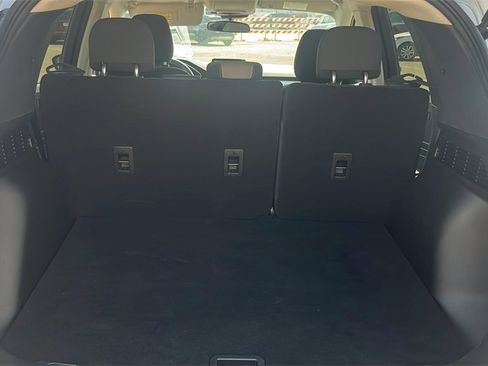 Used 2021 Ford Escape SE image 38