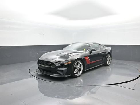 Certified 2019 Ford Mustang GT Premium w/ GT Performance Package RWD image 4