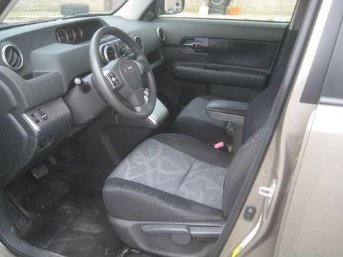 Used 2012 Scion xB image 13