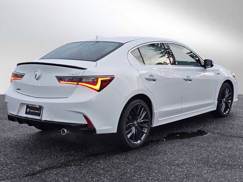 Used 2022 Acura ILX w/ Technology & A-SPEC Package image 3