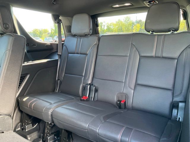 Used 2023 Chevrolet Tahoe RST w/ Luxury Package AWD/4WD image 10