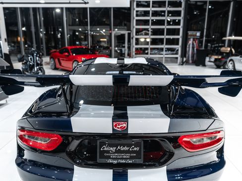 Used 2016 Dodge Viper ACR RWD image 24
