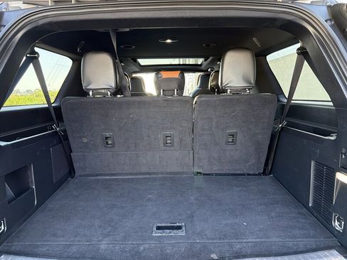 Used 2020 Lincoln Navigator L Reserve w/ Luxury Package image 18