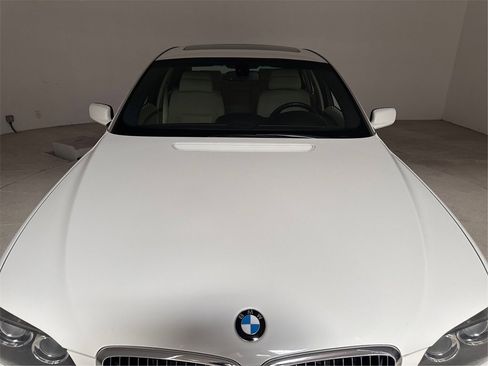 Used 2008 BMW 750Li image 25
