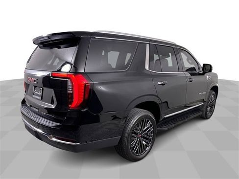 New 2026 GMC Yukon Elevation w/ LPO, Floor Liner Package image 8