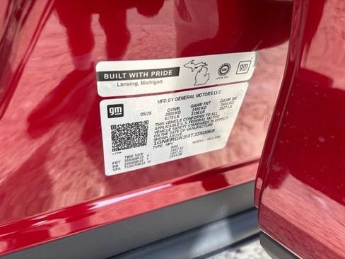 New 2026 Chevrolet Traverse LT w/ LPO, Floor Liner Package FWD image 15