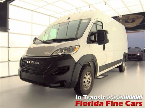 Used 2023 RAM ProMaster 2500 FWD image 1