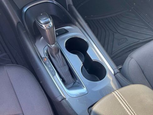 Used 2018 Chevrolet Malibu LT FWD image 15